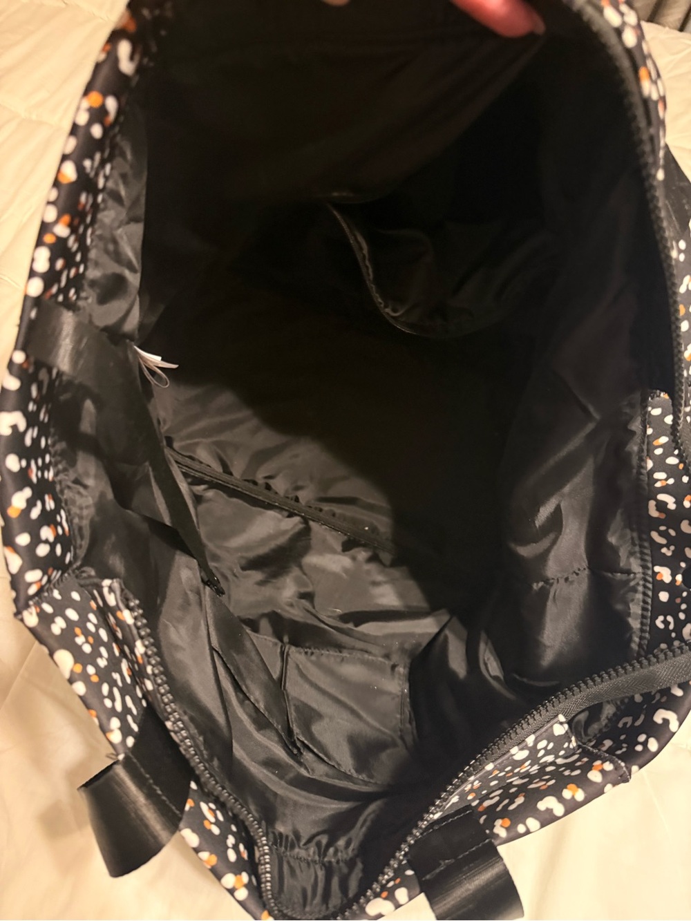 Black Leopard-Print Tote Bag - Picture 4 of 8